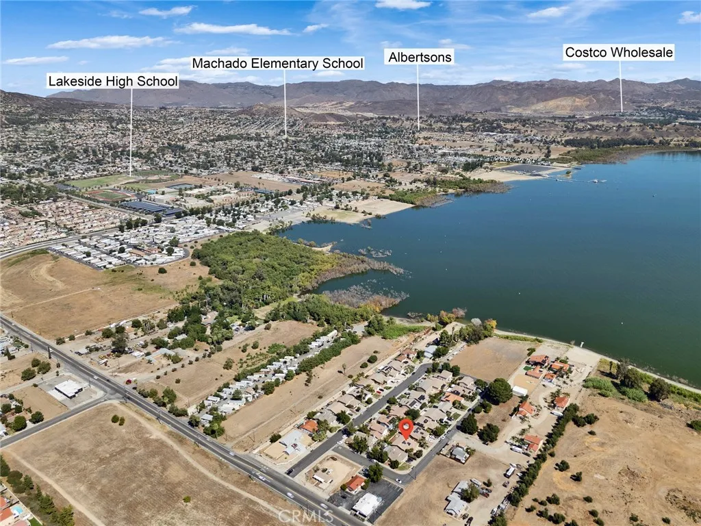 32965 Kevin Place, Lake Elsinore, California 92530 home-pic-11